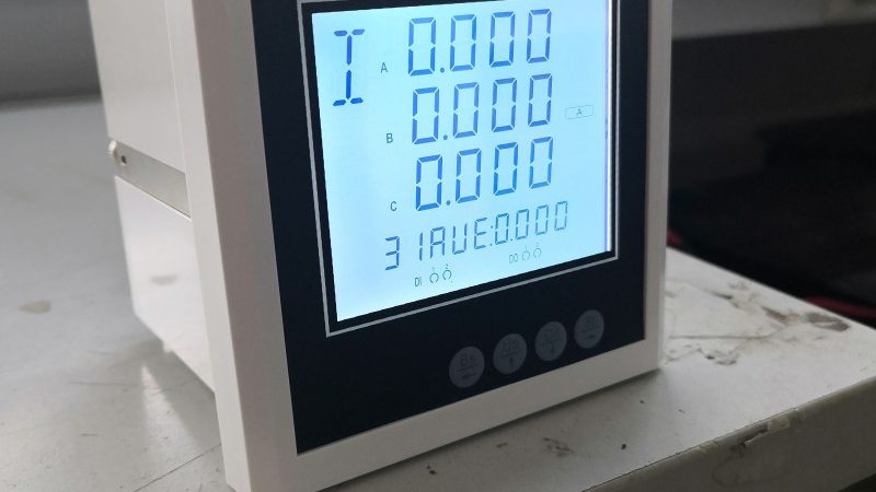 液位计在工业控制中的关键作用及其代理品牌选择要点